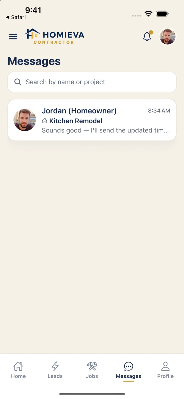 Contractor messages with a homeowner about a kitchen remodel